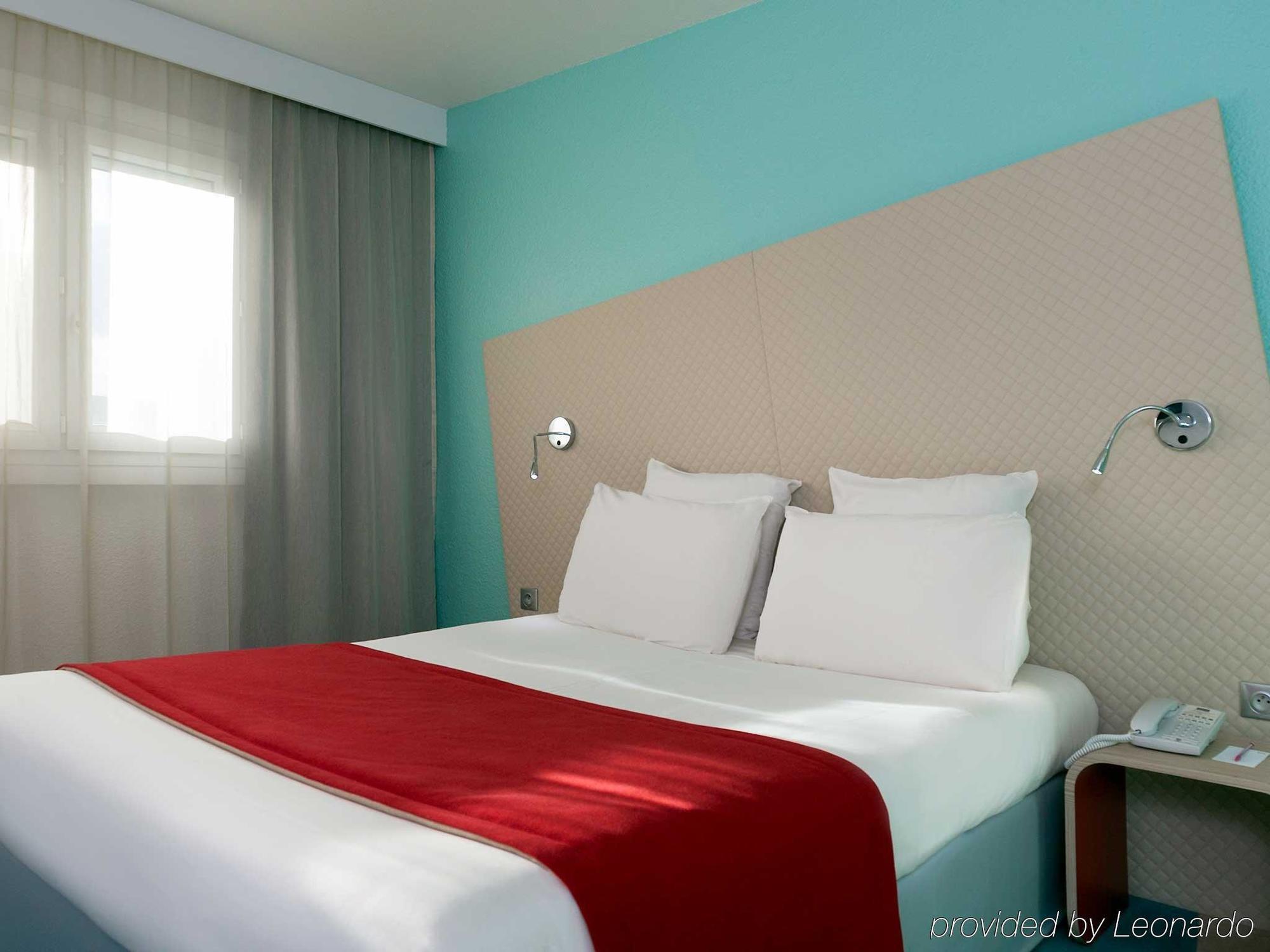 Mercure Paris Le Bourget Aeroport Le Blanc-Mesnil Exterior photo