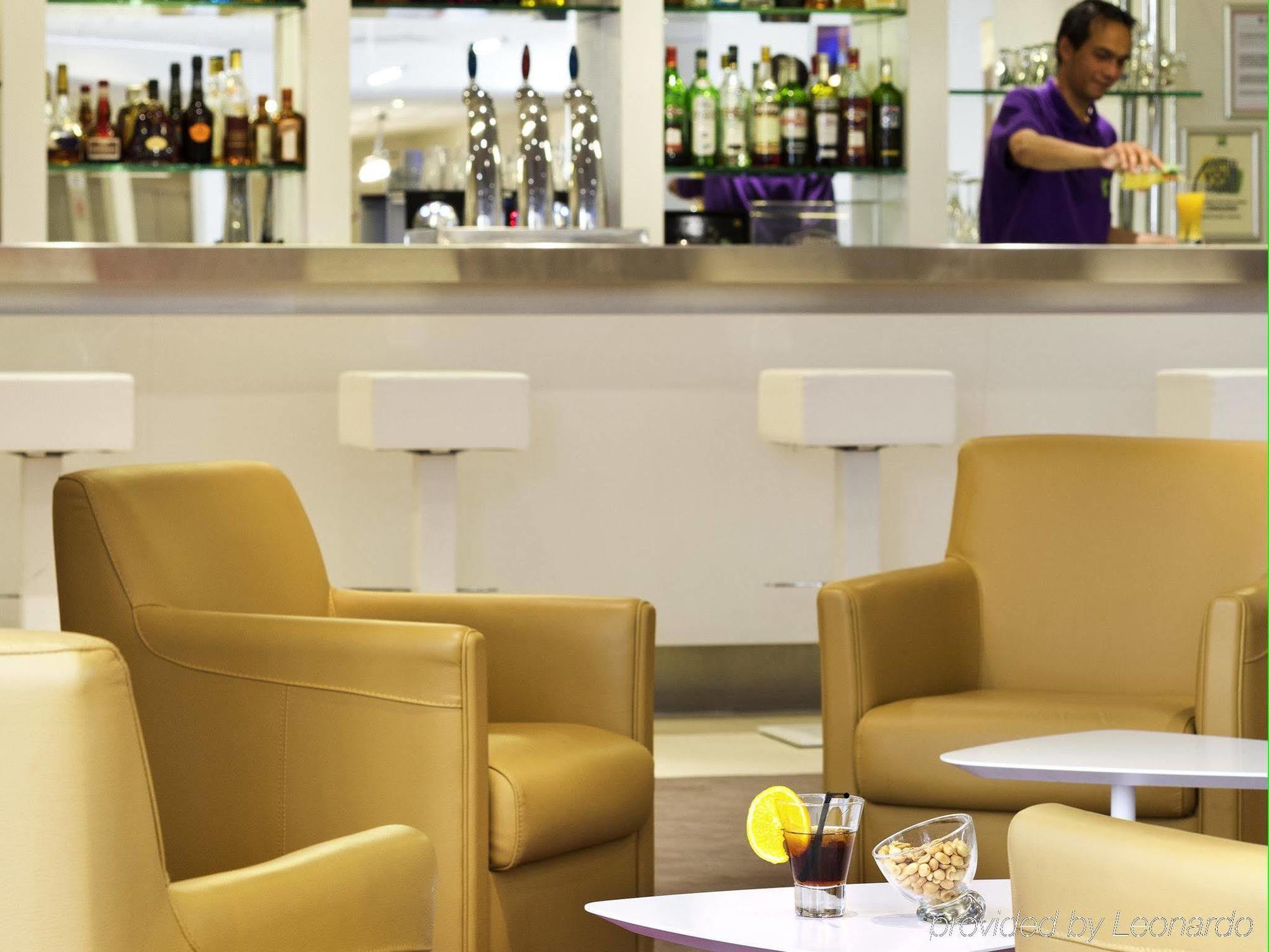 Mercure Paris Le Bourget Aeroport Le Blanc-Mesnil Restaurant photo