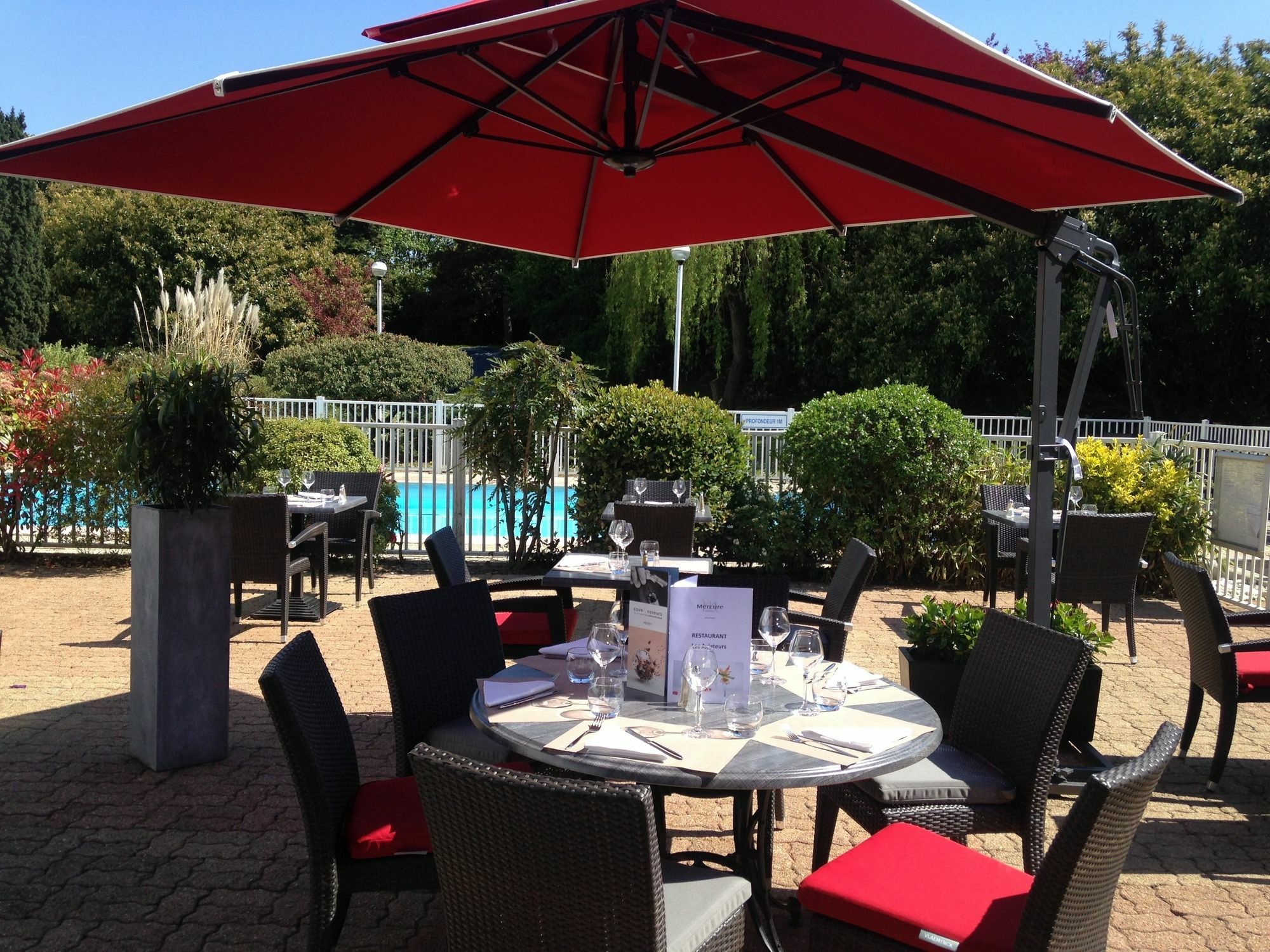 Mercure Paris Le Bourget Aeroport Le Blanc-Mesnil Exterior photo