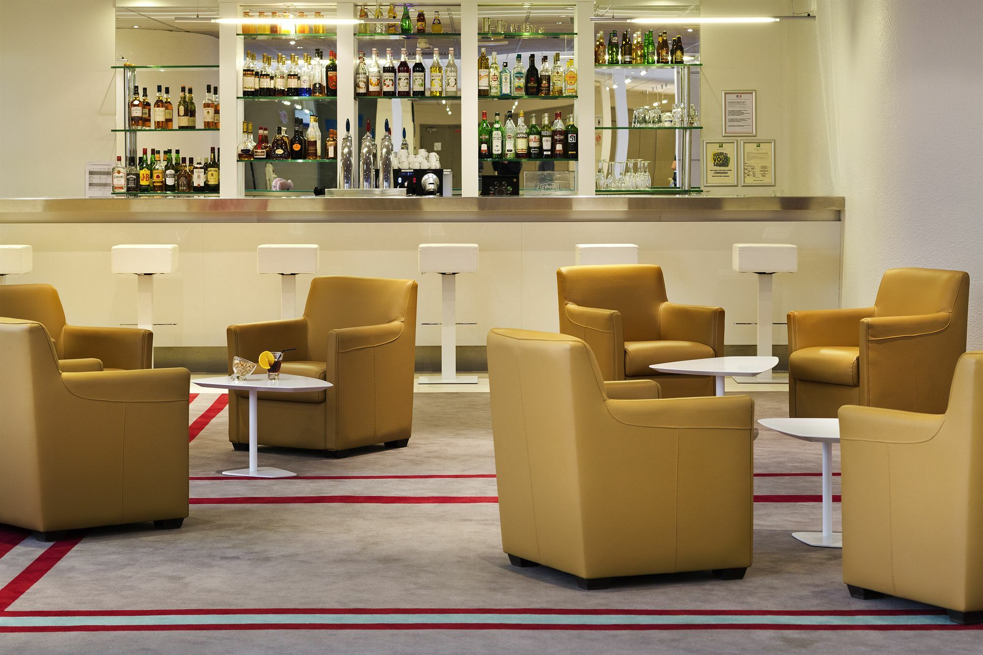 Mercure Paris Le Bourget Aeroport Le Blanc-Mesnil Exterior photo