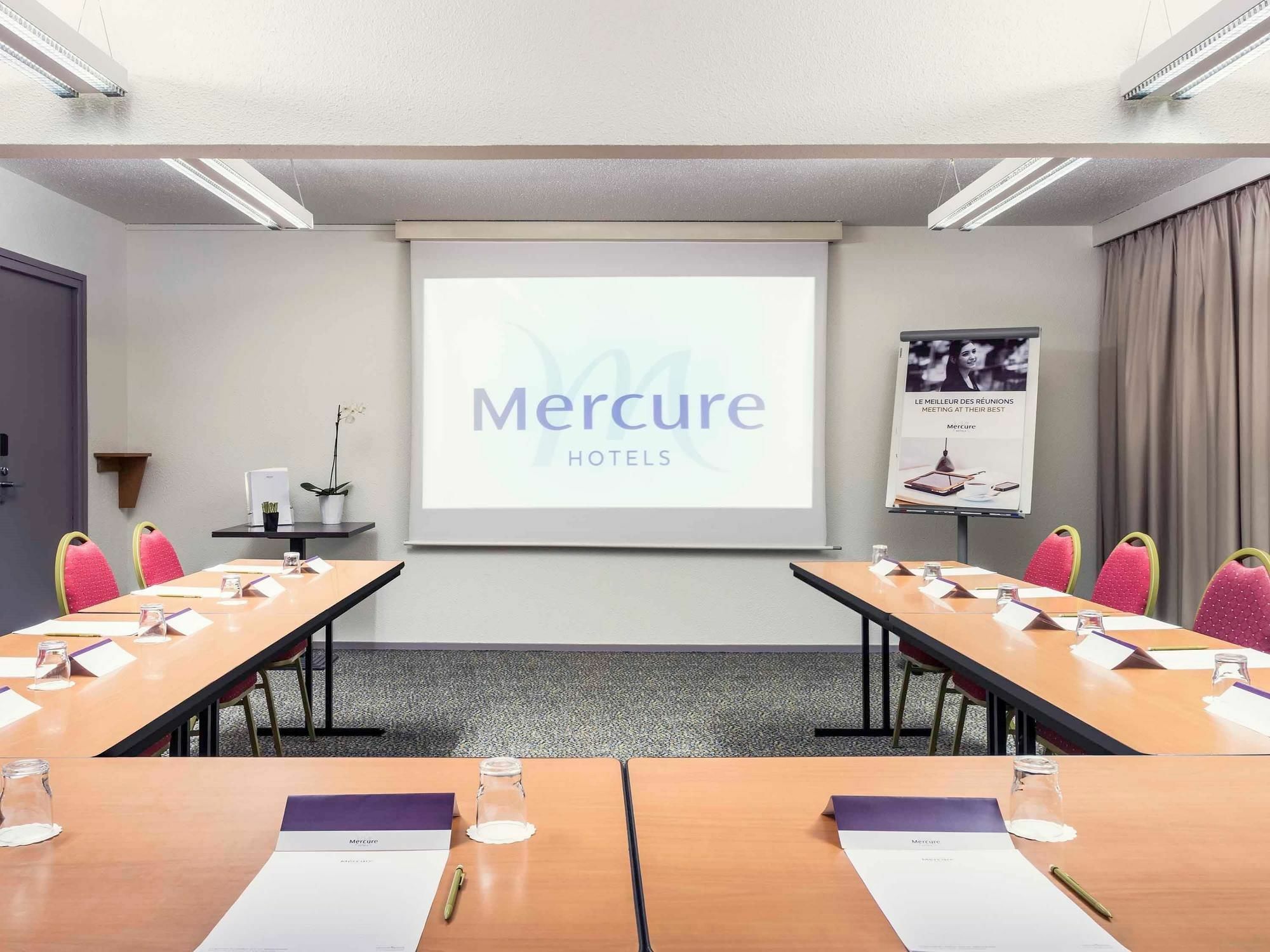 Mercure Paris Le Bourget Aeroport Le Blanc-Mesnil Exterior photo